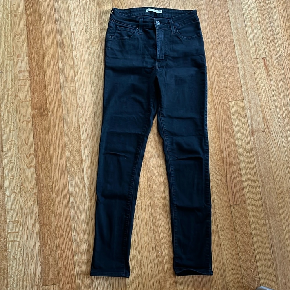 Levi’s Black 721 High Rise Skinny Size 29